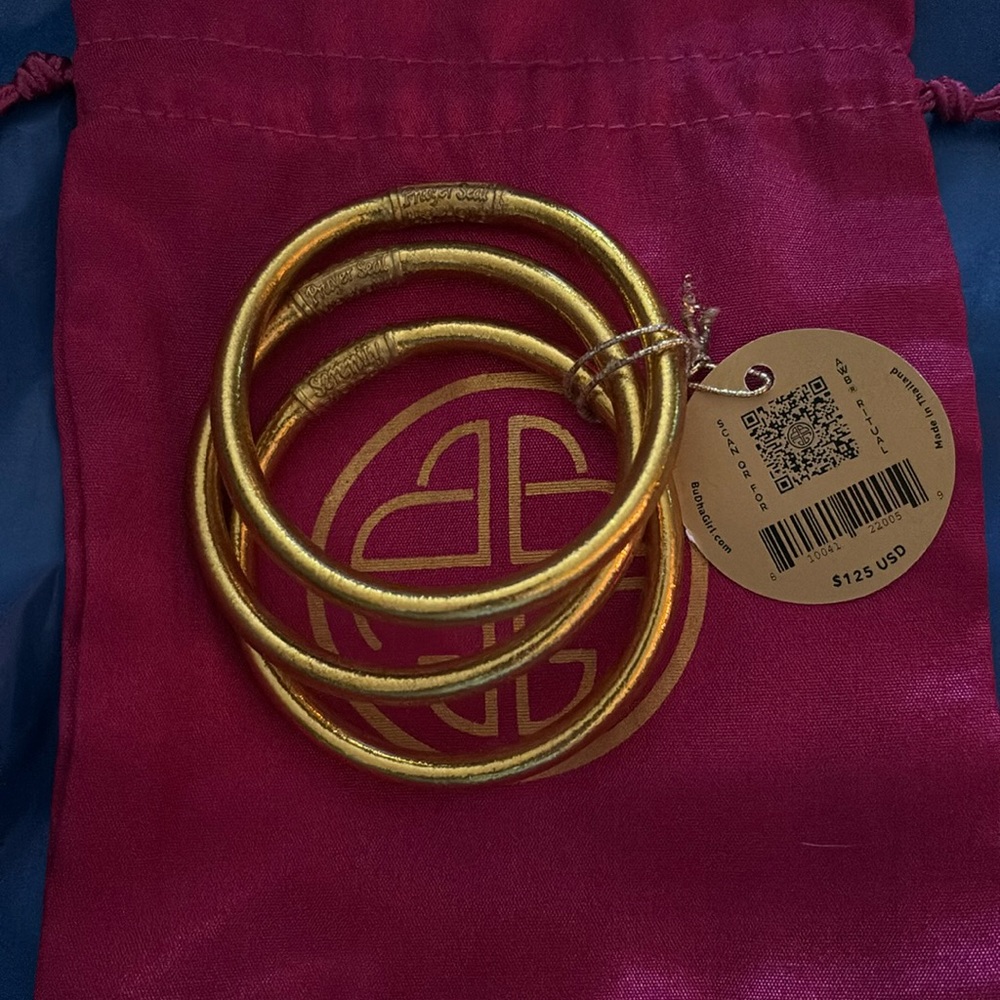 Budhagirl gold bracelets size small
